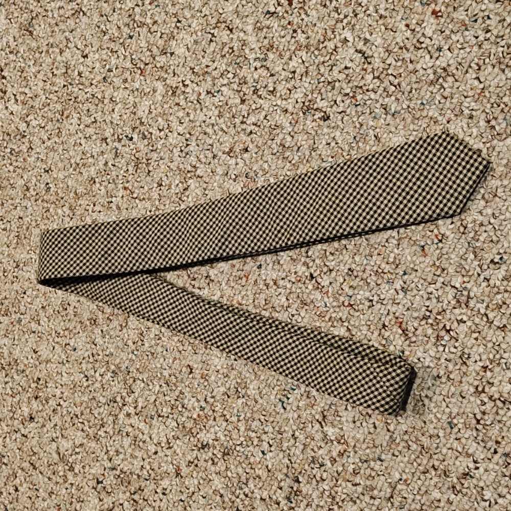 Otaa tie Australia